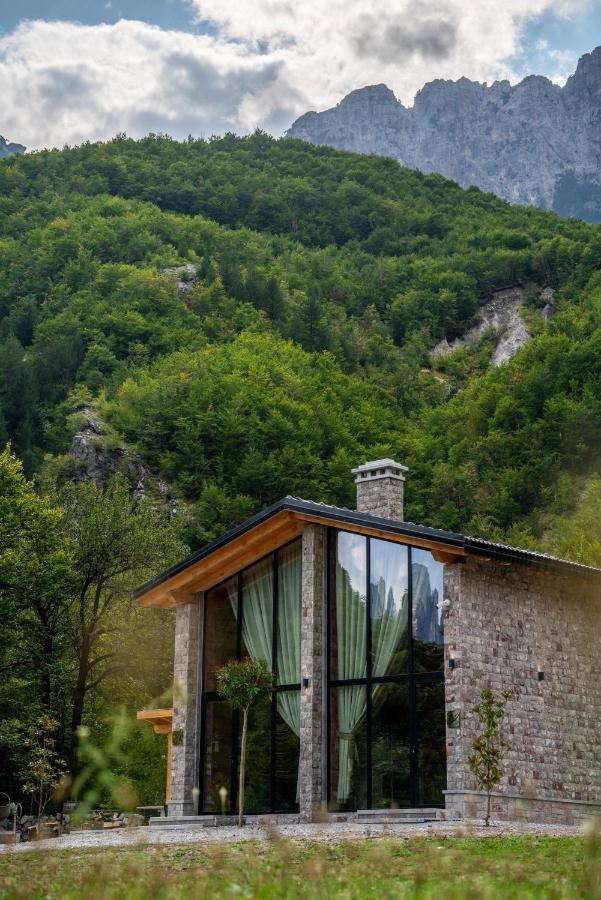 Villa Ujevara E Vogel Theth Buitenkant foto